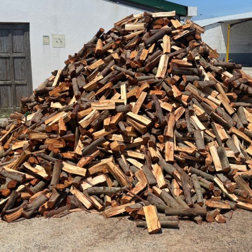Kameel Doring Braai Hout: Premium Hardwood for Longer, Hotter Fires